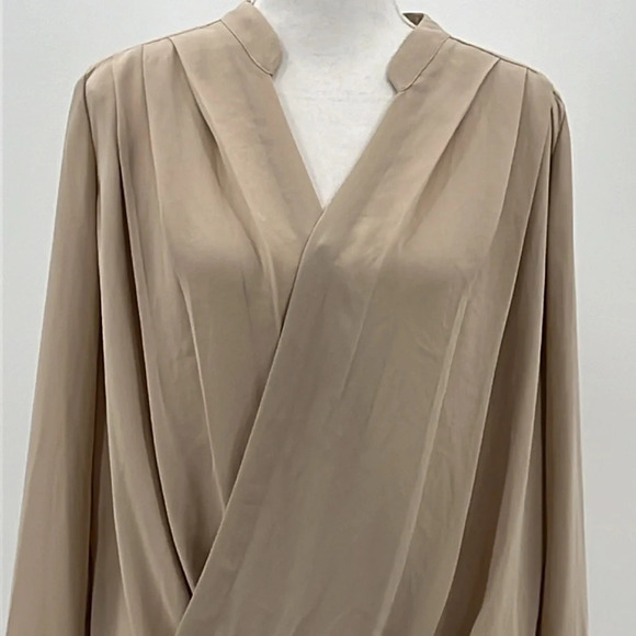 Ro & De Surplice Long Sleeve Hi Lo Hem Blouse in Tan - Size Small - Picture 2 of 6